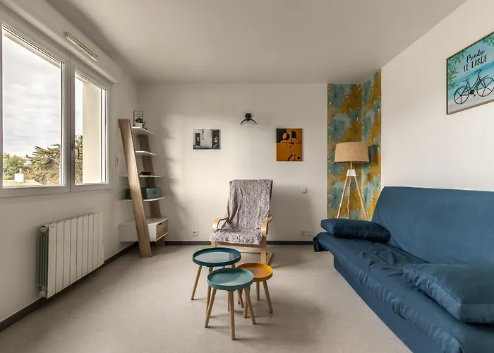 Saint Gilles - Appart 4 Personnes - 600M Des Quais